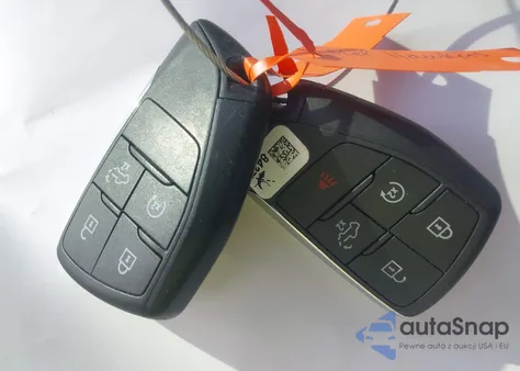 2022 Chevrolet Silverado 1500 4Wd Short Bed Custom Trail Boss from USA, damaged, VIN 3GCPDCEK0NG609686